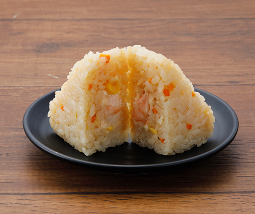 ウメダチーズラボ監修 チーズ海老ピラフ