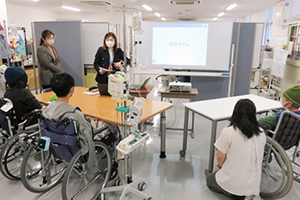 三重大学院内学級の様子