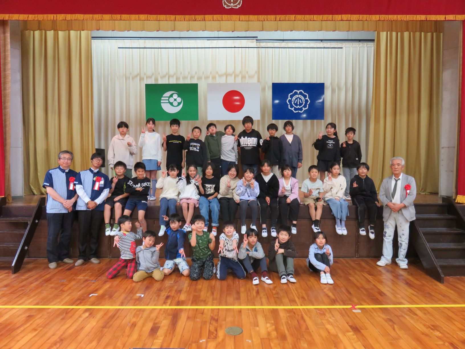 岐阜県本巣市立外山小学校