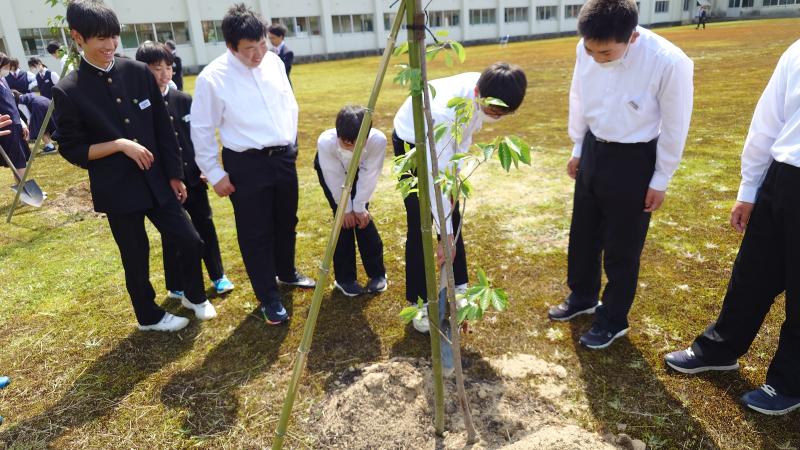 秋田県大仙市立南外中学校