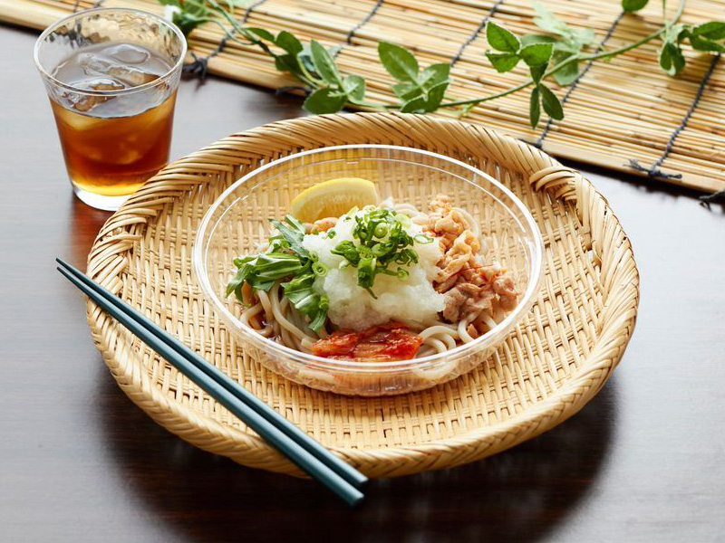 たっぷりおろしの冷し大麦うどん