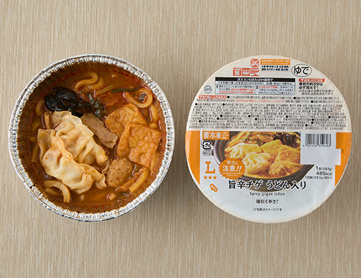 旨辛チゲ　うどん入り