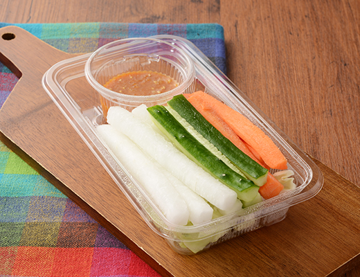 ピリ辛味噌だれで食べる野菜スティック