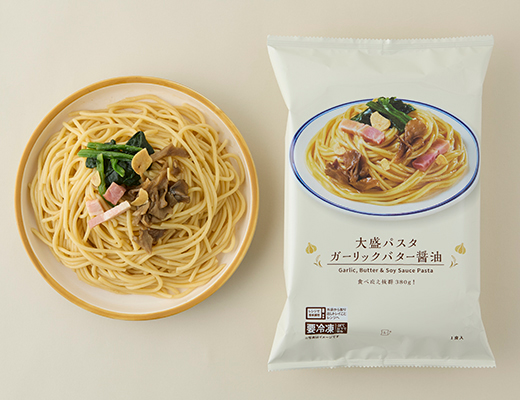 大盛パスタ　ガーリックバター醤油